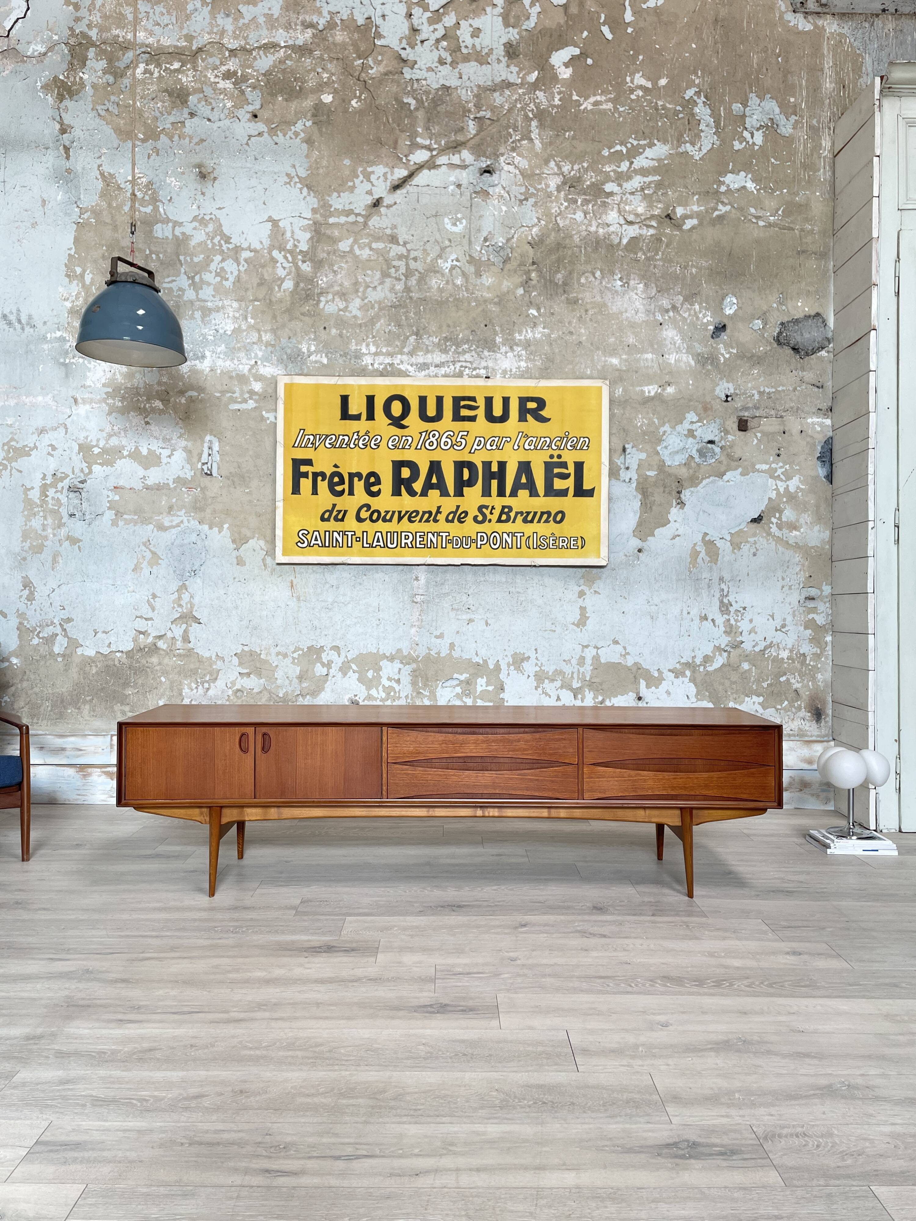 Scandinavian enfilade by Oswald Vermaercke for V-FORM, circa 1950