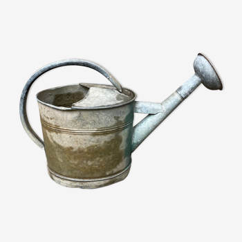 Old watering can