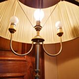 Lampadaire en laiton à abat-jour plissé