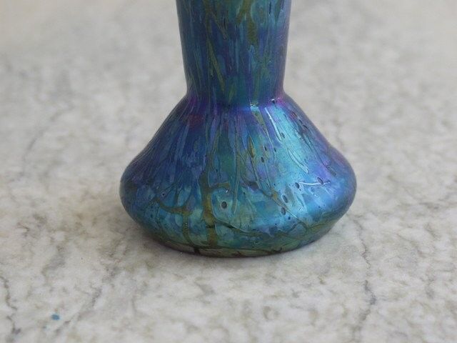 Vase in iridescent Glass Art new of PEACKOCK
