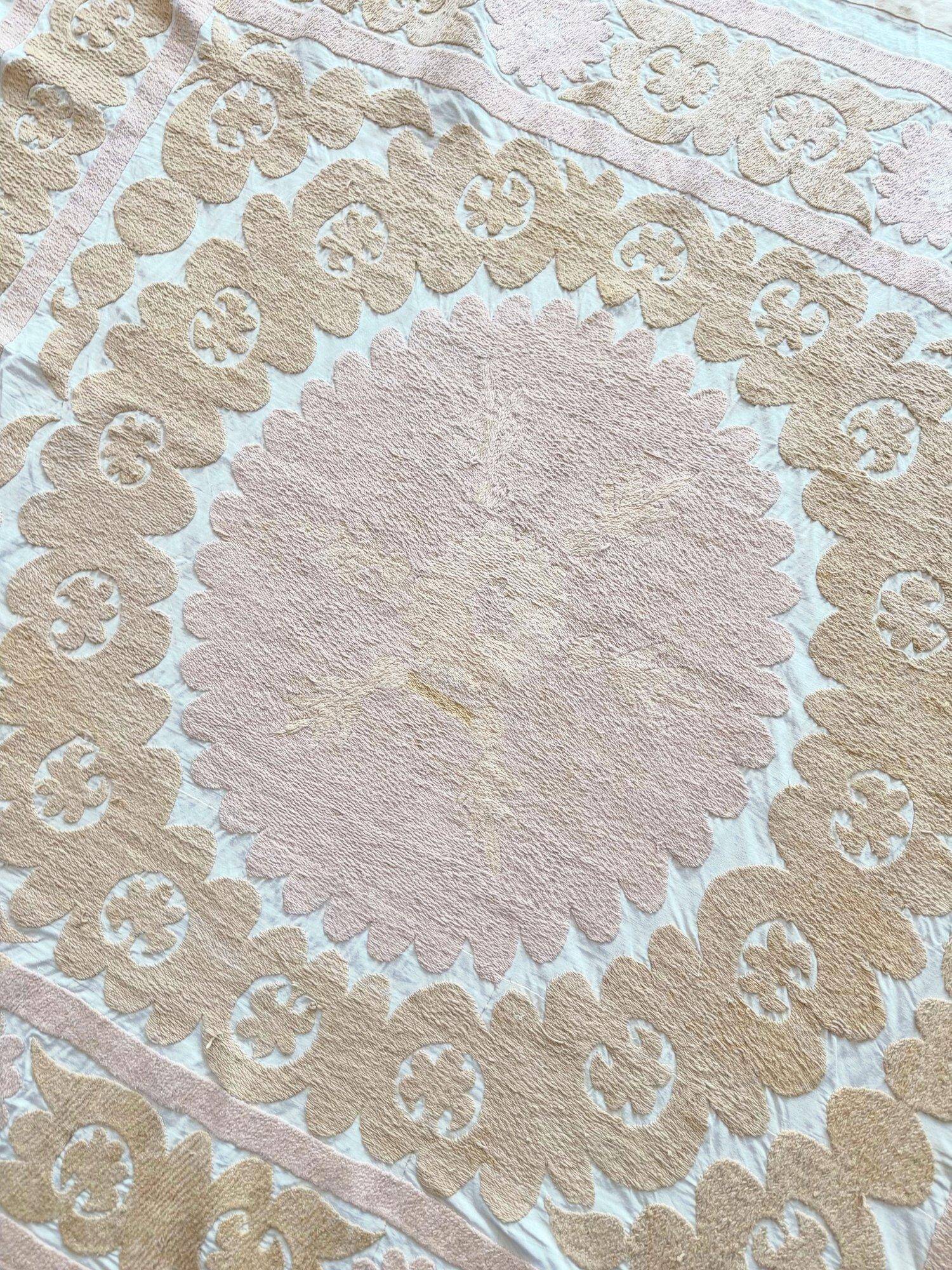 Vintage hand-embroidered tablecloth 132x162 cm