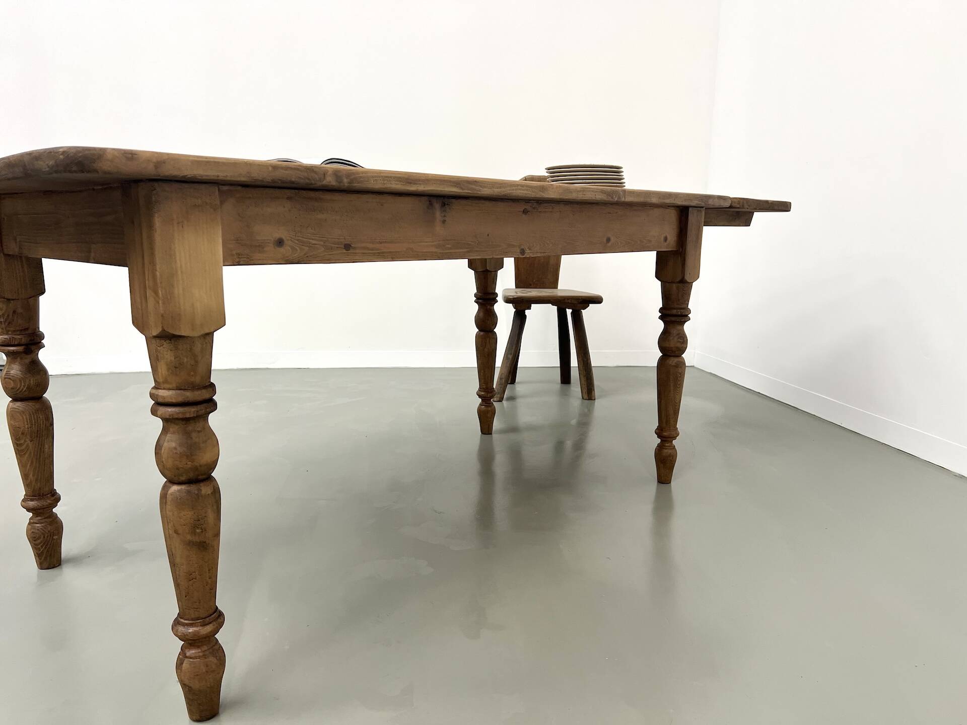 70s pine farmhouse table