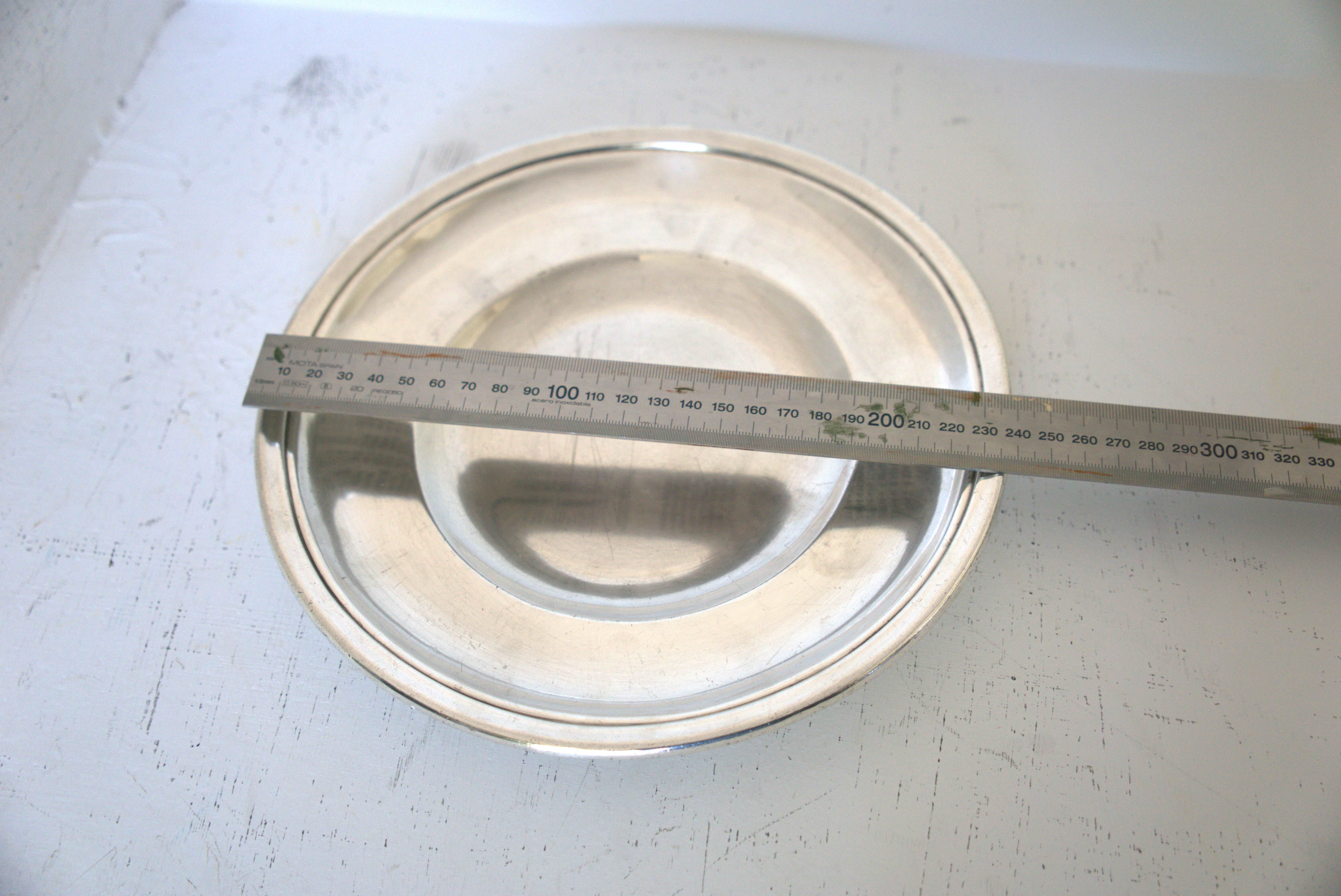 Set of silver-plated serving dishes