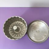 Aluminum pastry mold with pudding, flan... with lid to retain heat