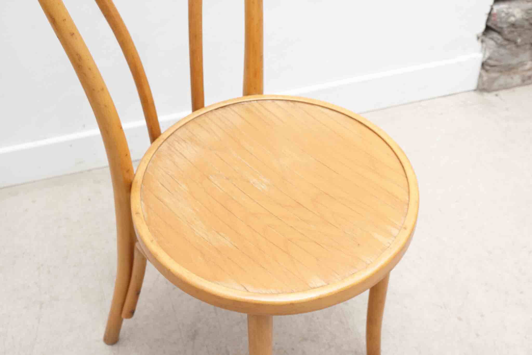 Thonet style heart bistro chair in beech