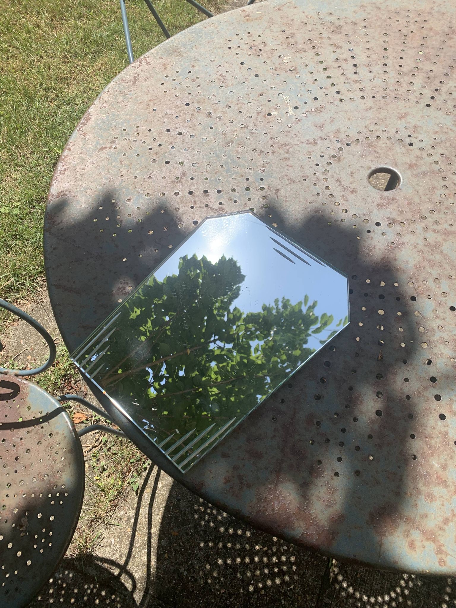 Miroir, centre de table, à poser, biseaute et ciselé, art deco