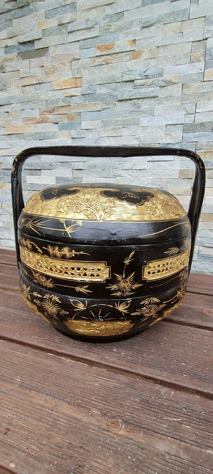 Panier de mariage chinois en bois et osier noir laqué et or
