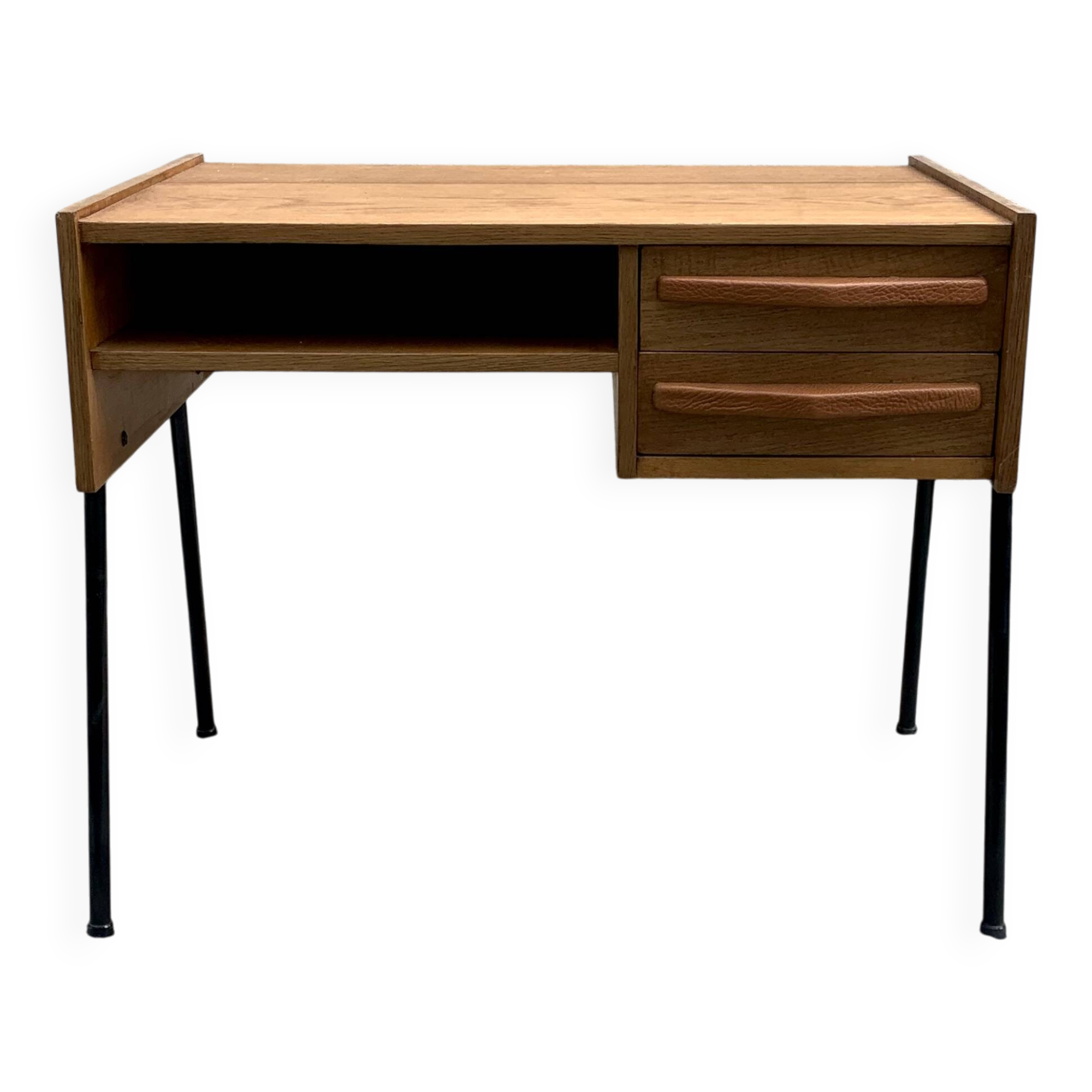 2-drawer, 1-compartment desk from 1950