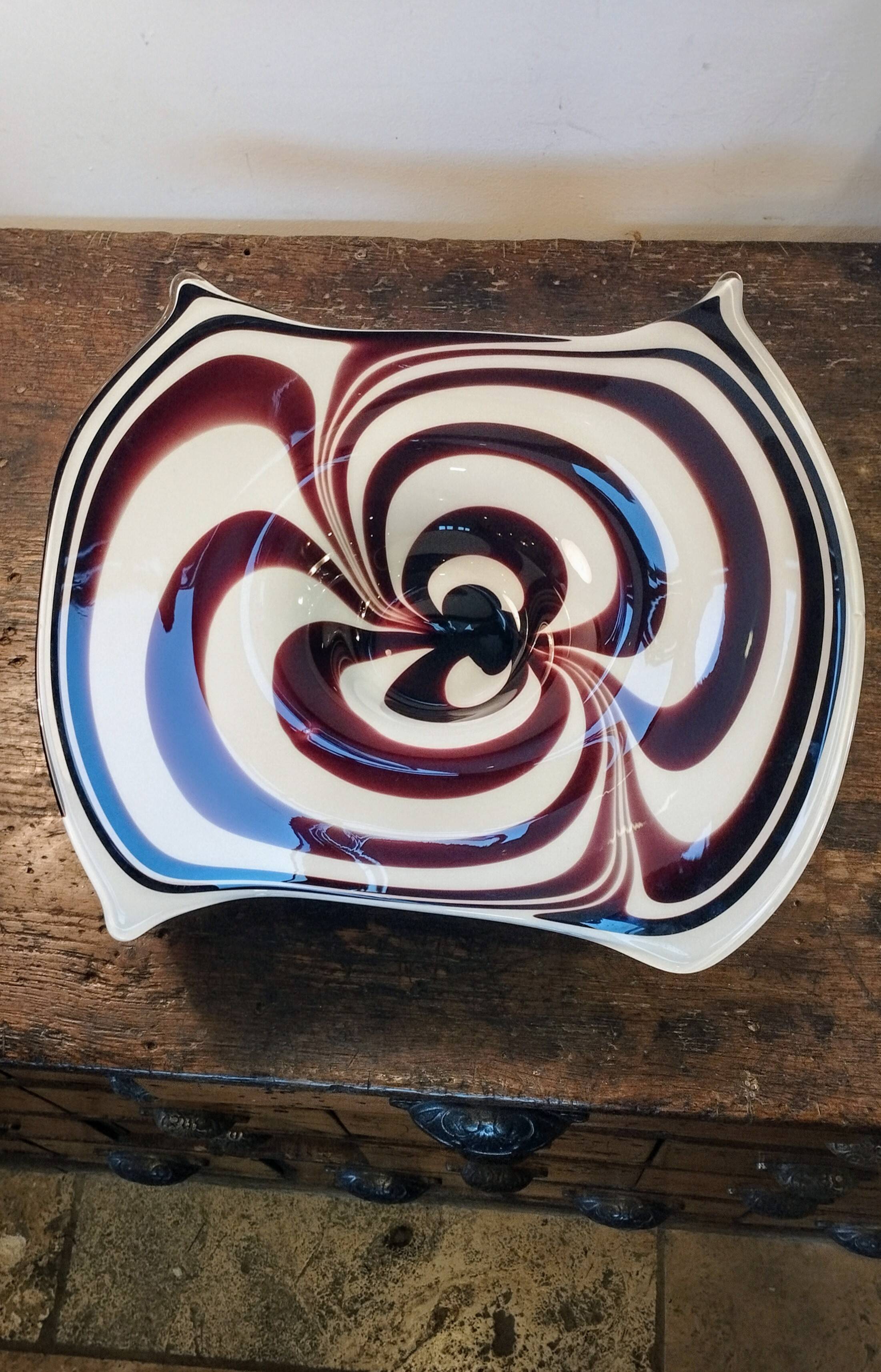 Vintage two tone  large fruit bowl