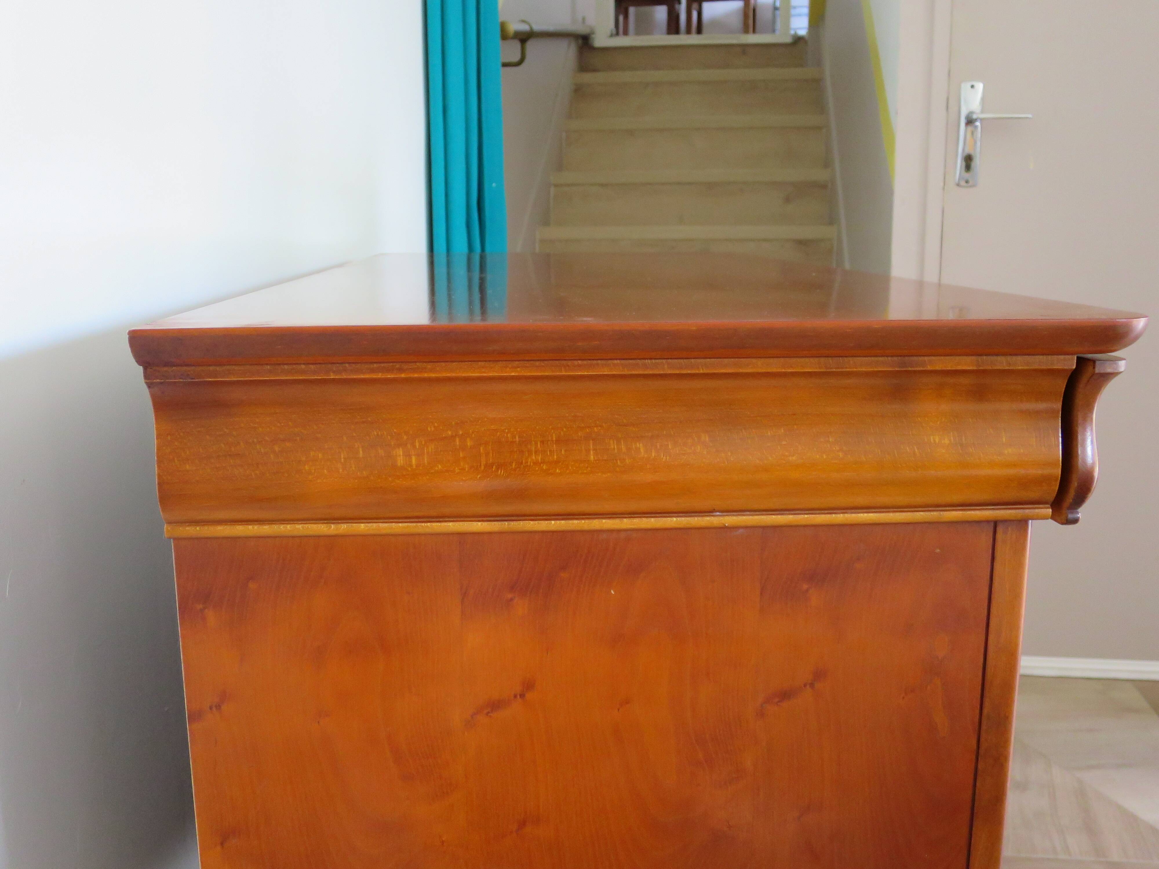 Cherry wood ogee chest of drawers - 4 drawers - 80s - long chest of drawers - Louis Philippe style