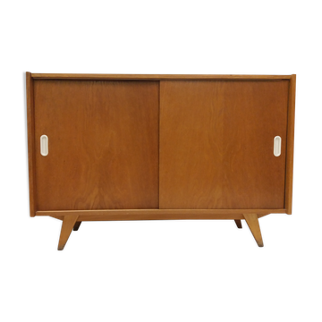 Oak chest of drawers Jiroutek, Czechoslovakia 1960