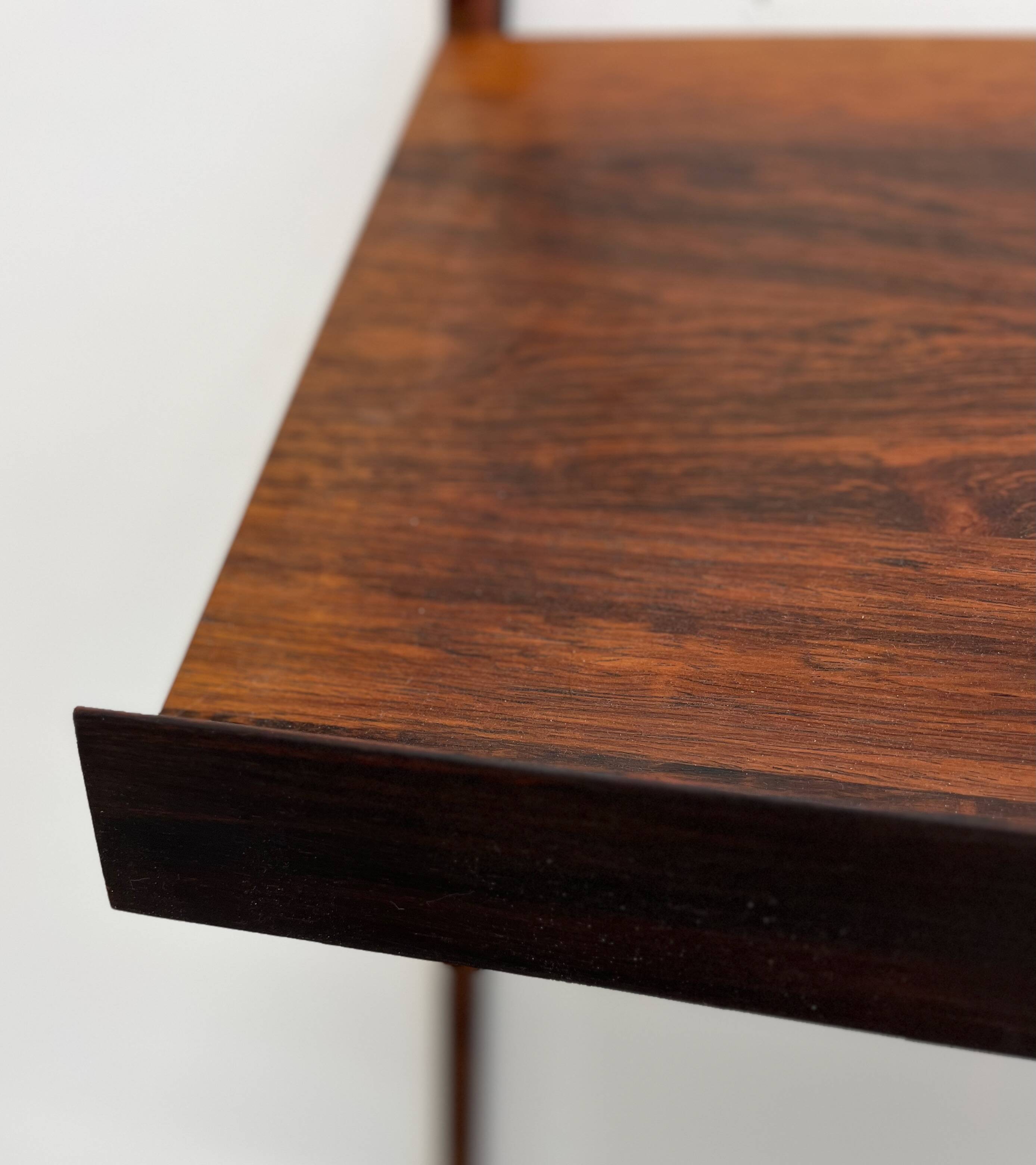 Magazine Shelf By Popular Cadovius For CADO wall systems