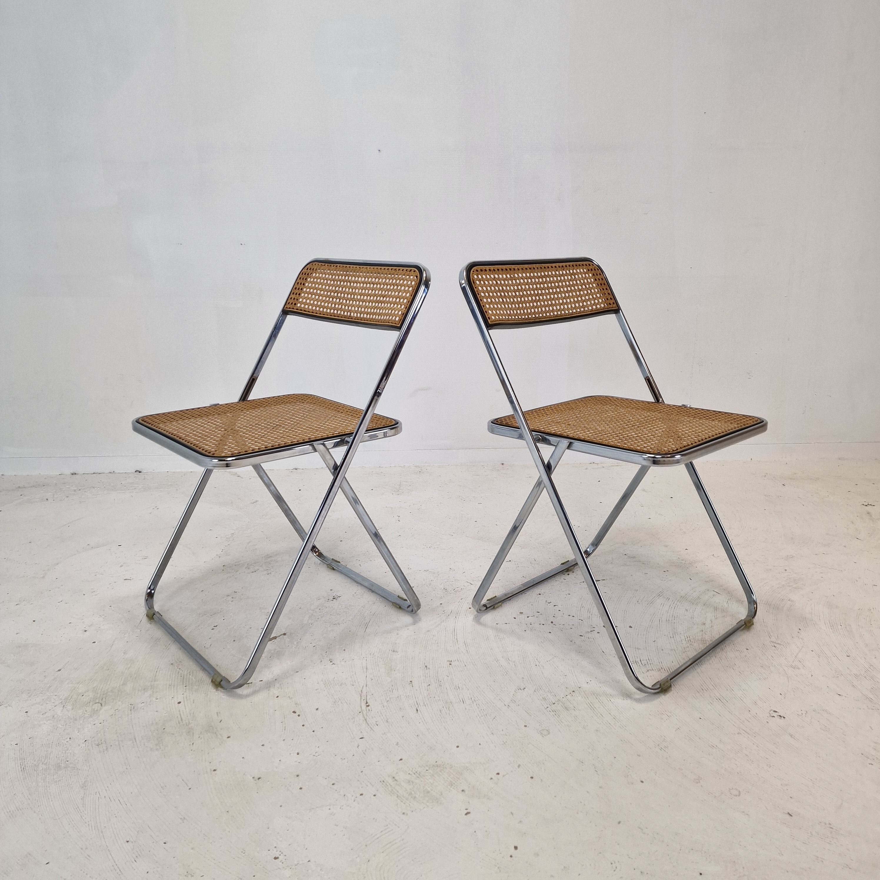 Italian pair of "Elios" folding chairs by Colle d'Elsa, 1980's