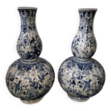 Pair of baluster vases in Delft