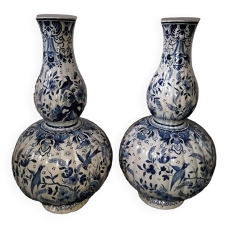 Paire de vases balustres en Delft