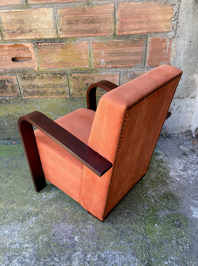 Armchair 80s