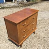 Vintage dresser