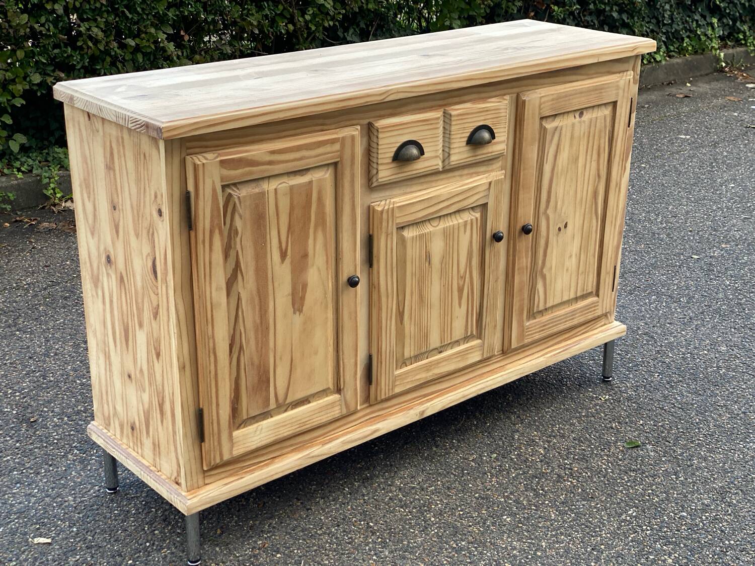 Renovated 3-door sideboard in raw solid wood 147cm