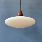 Suspension en verre opalin (style Philips) - Louis Kalff