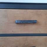 Furniture counter with graphite and wood drawers