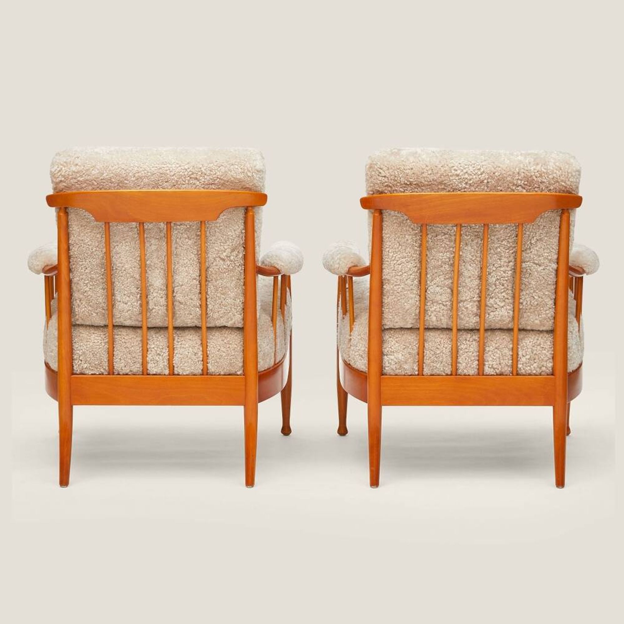 Paire de fauteuils Skrindan – Kerstin Hörlin-Holmquist