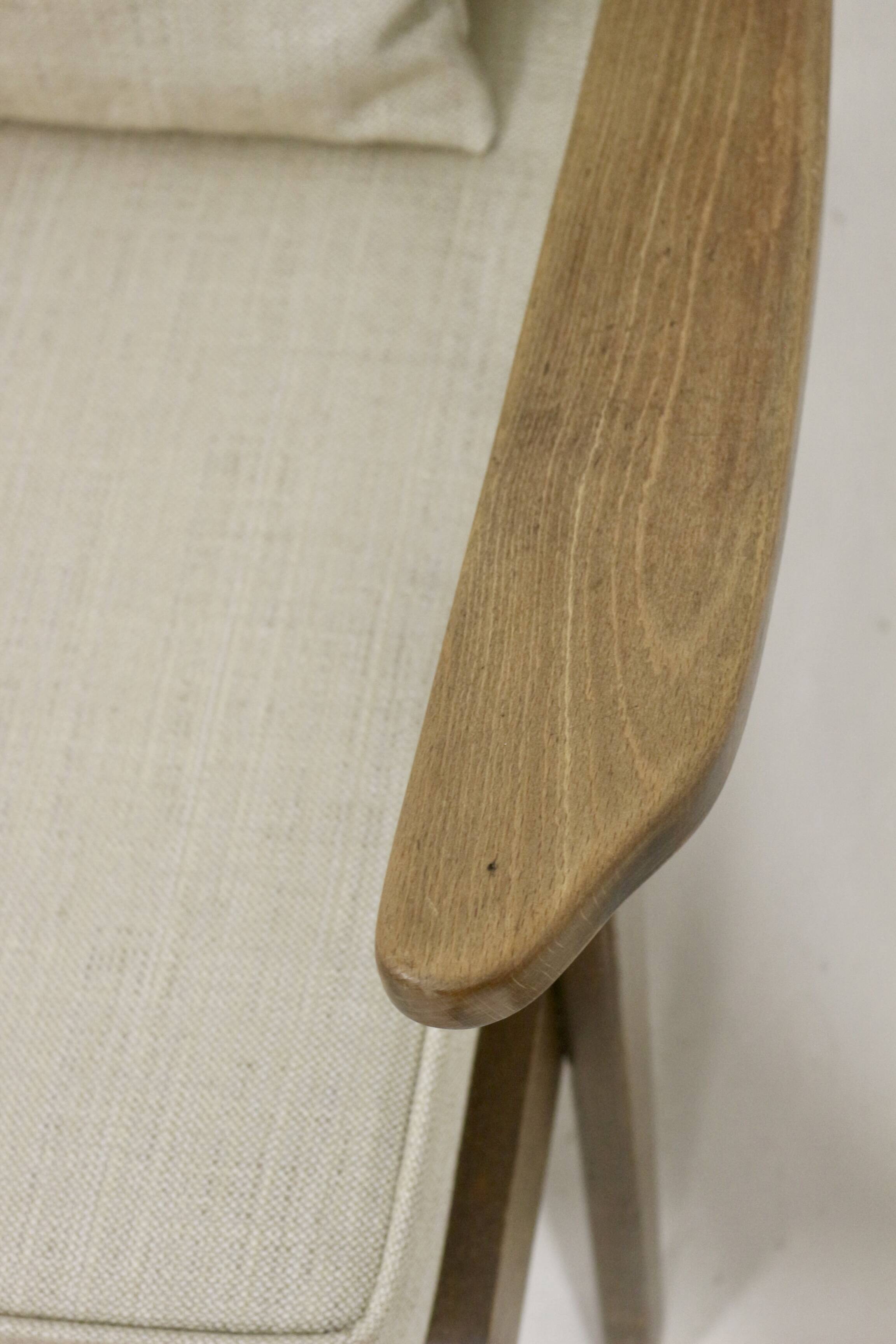 Fauteuil période reconstruction 1950