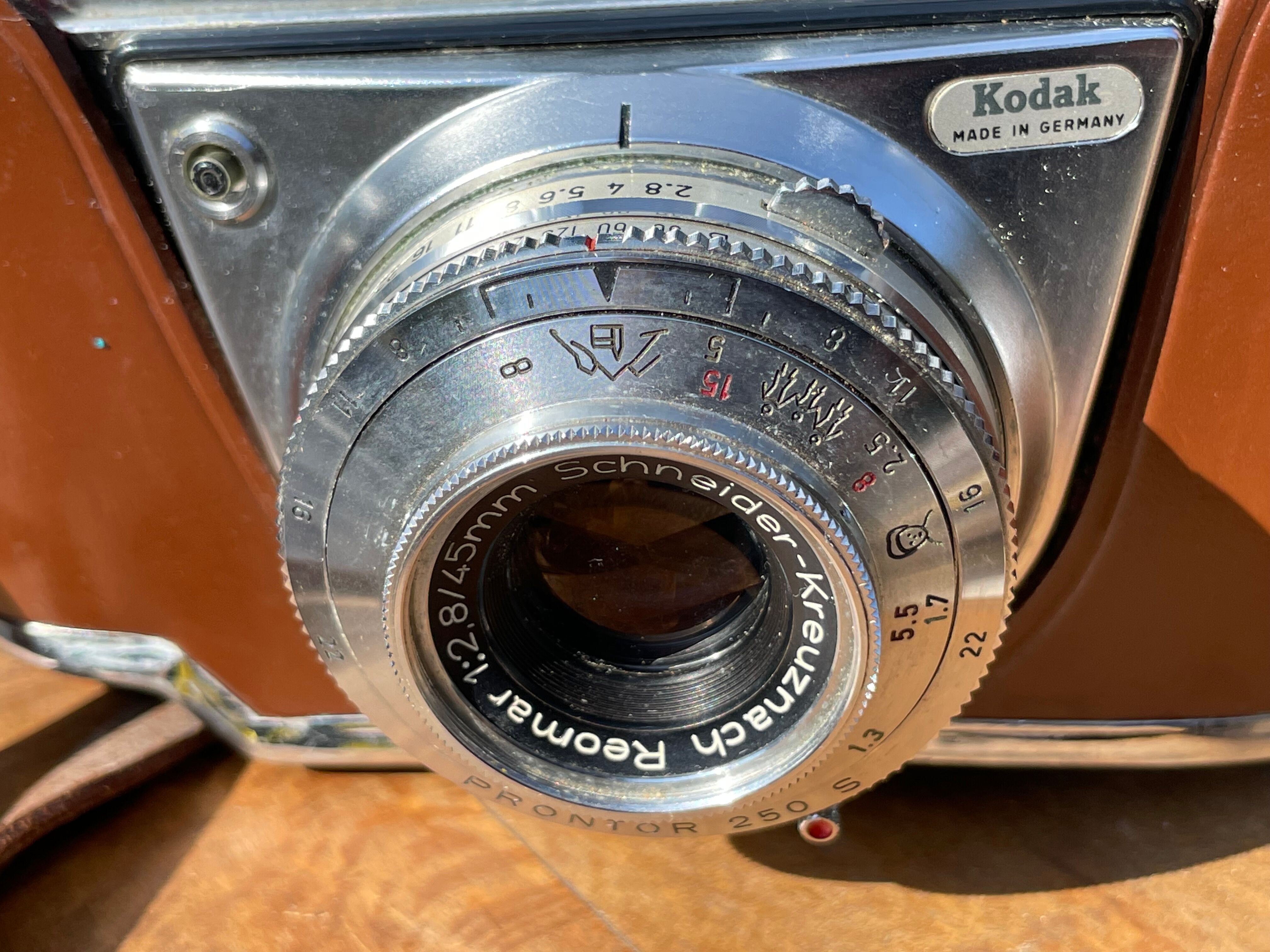 Appareil photo argentique vintage