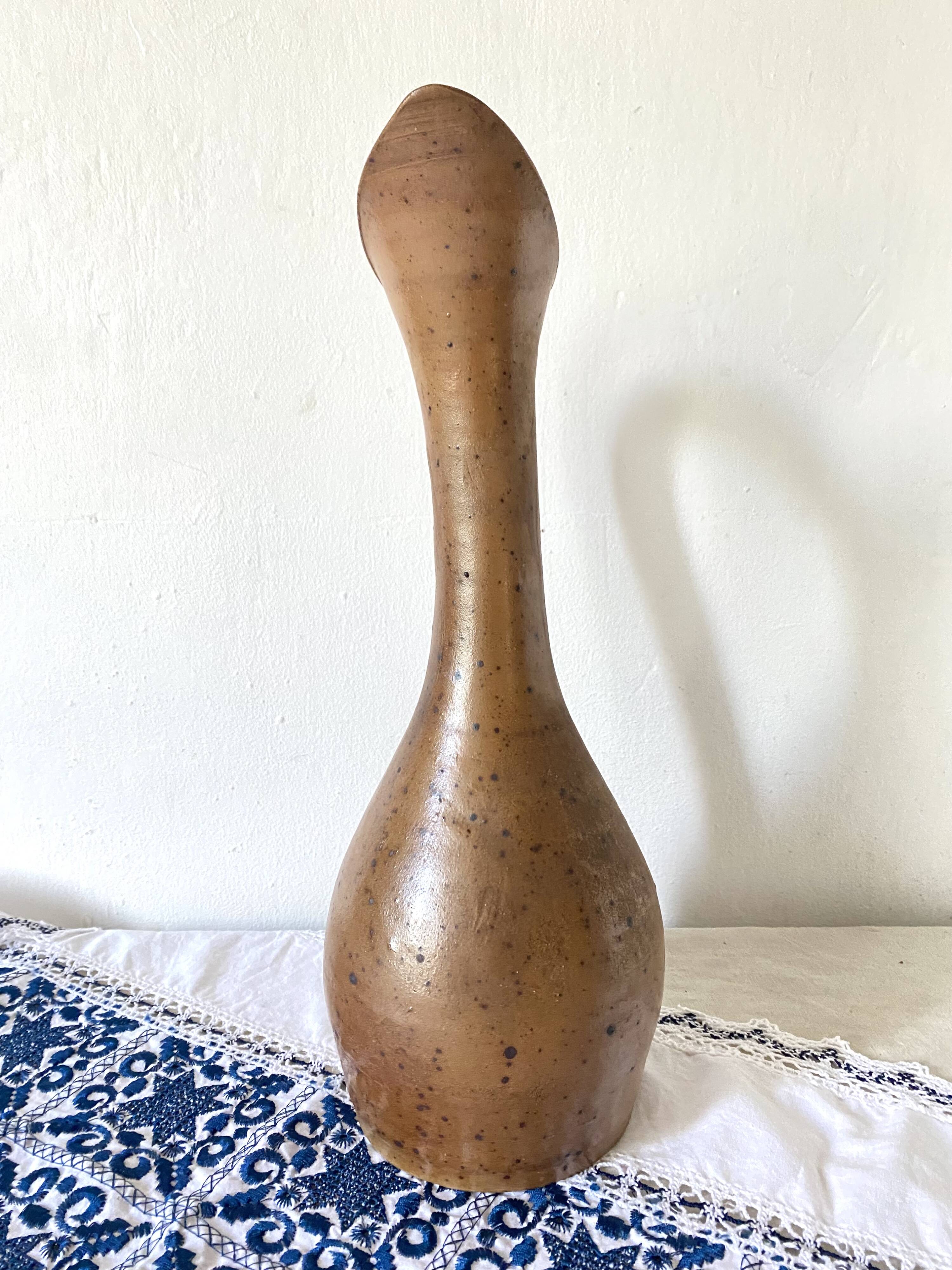 Large pyrety stoneware jug h39 cm