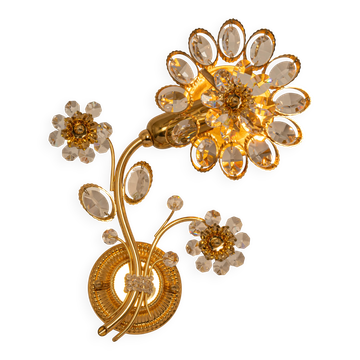 Sconce in gilded brass in the shape of a flower by Palwa, Germany, 1970s.