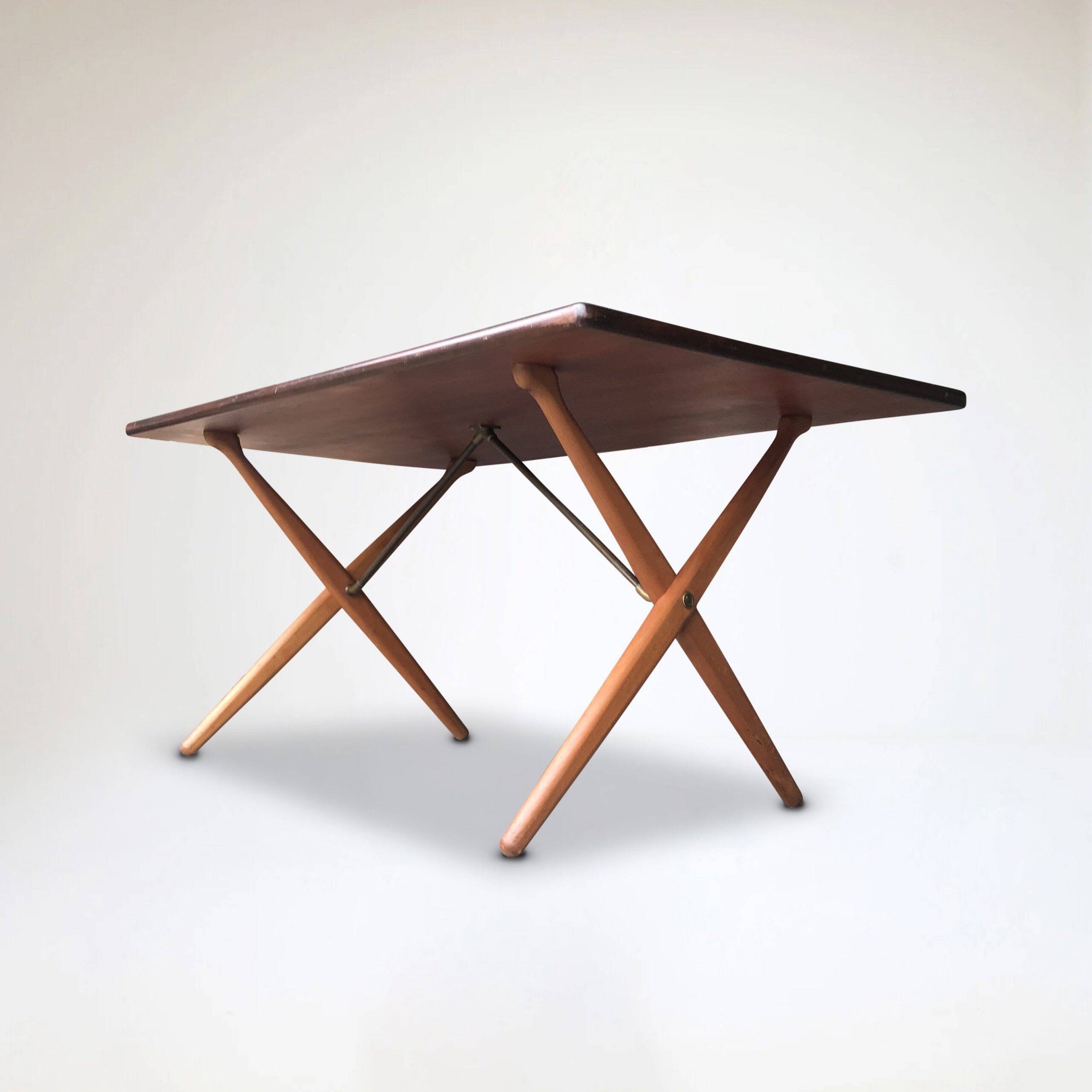 AT-303 Sawbuck oak dining table by Hans Wegner for Andreas Tuck 1950s