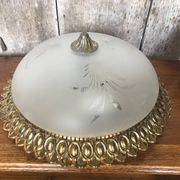 Old engraved glass ceiling light + vintage gold metal contour