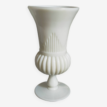 Vase balustre milk glass ancien début XXème