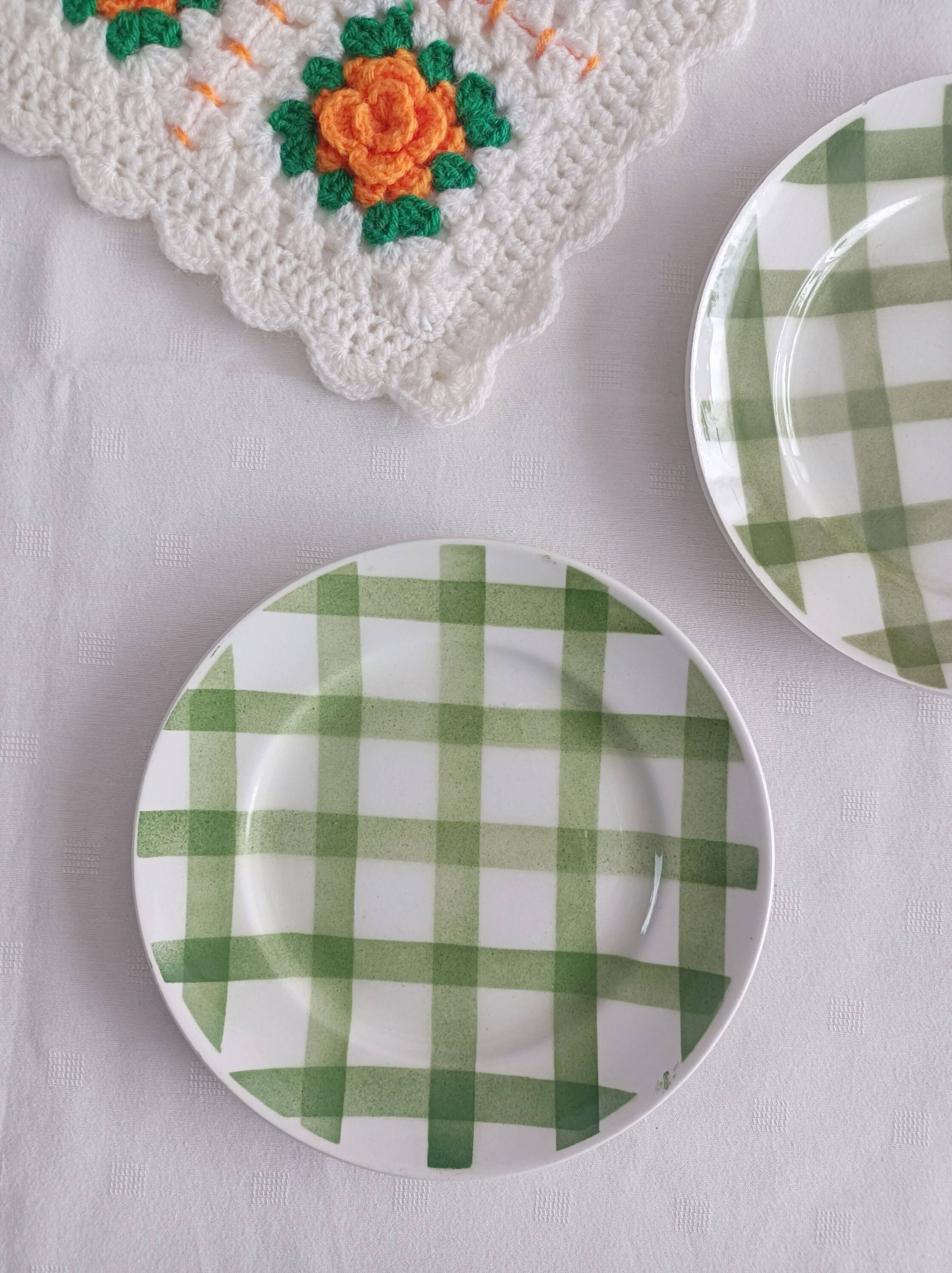 Lot de 2 assiettes à dessert Moulin des loups, Nappe