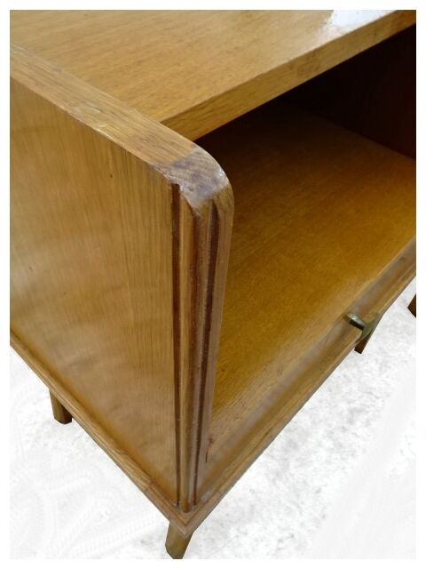 Paire de tables de chevet vintage 1950