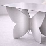 Papillon – Table basse design en acier inoxydable brossé