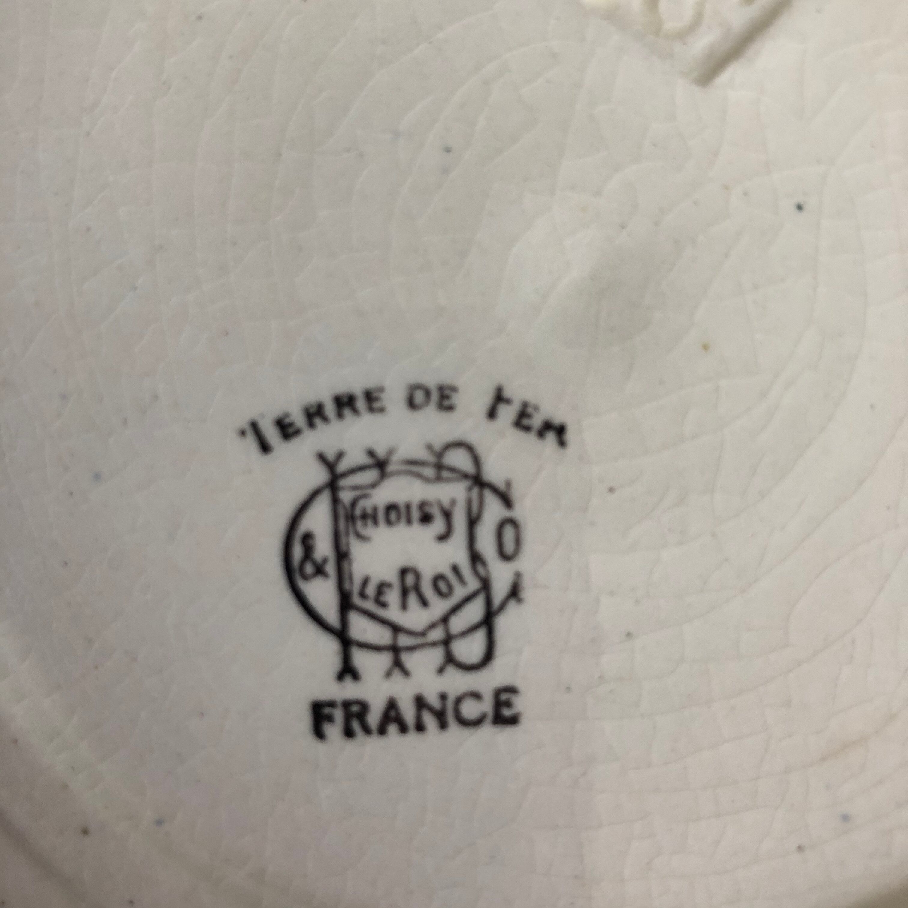 Ancient plates Choisy the King