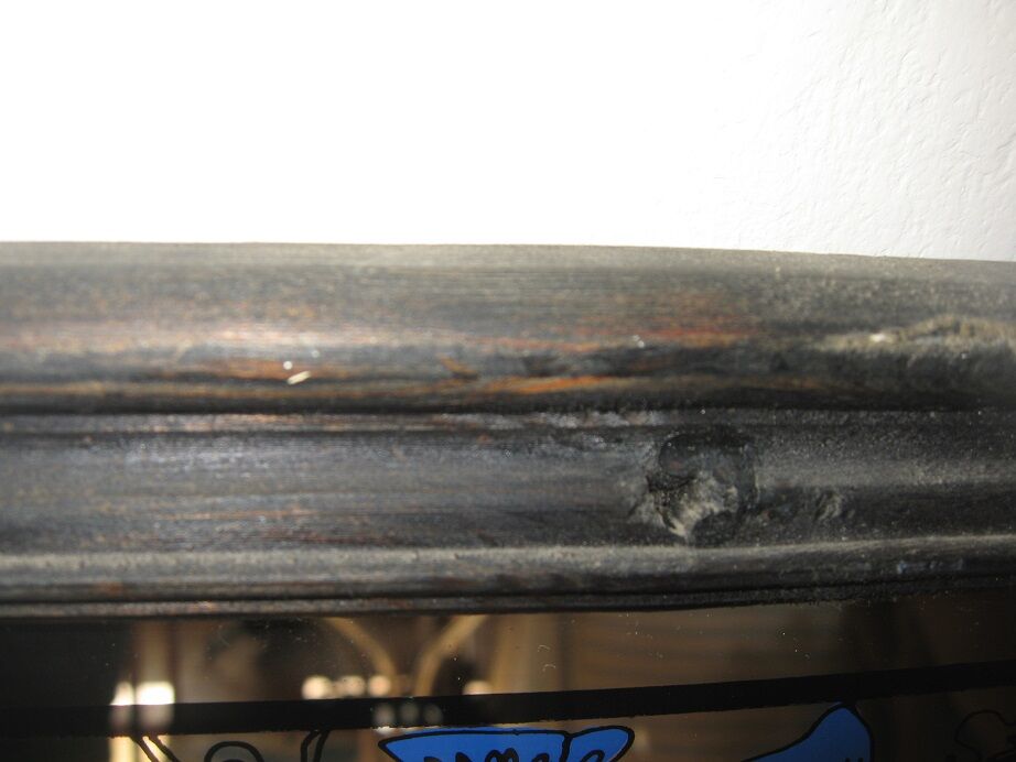 Mirror advertising perfume Laroche