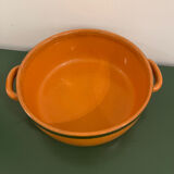 Plat en poterie