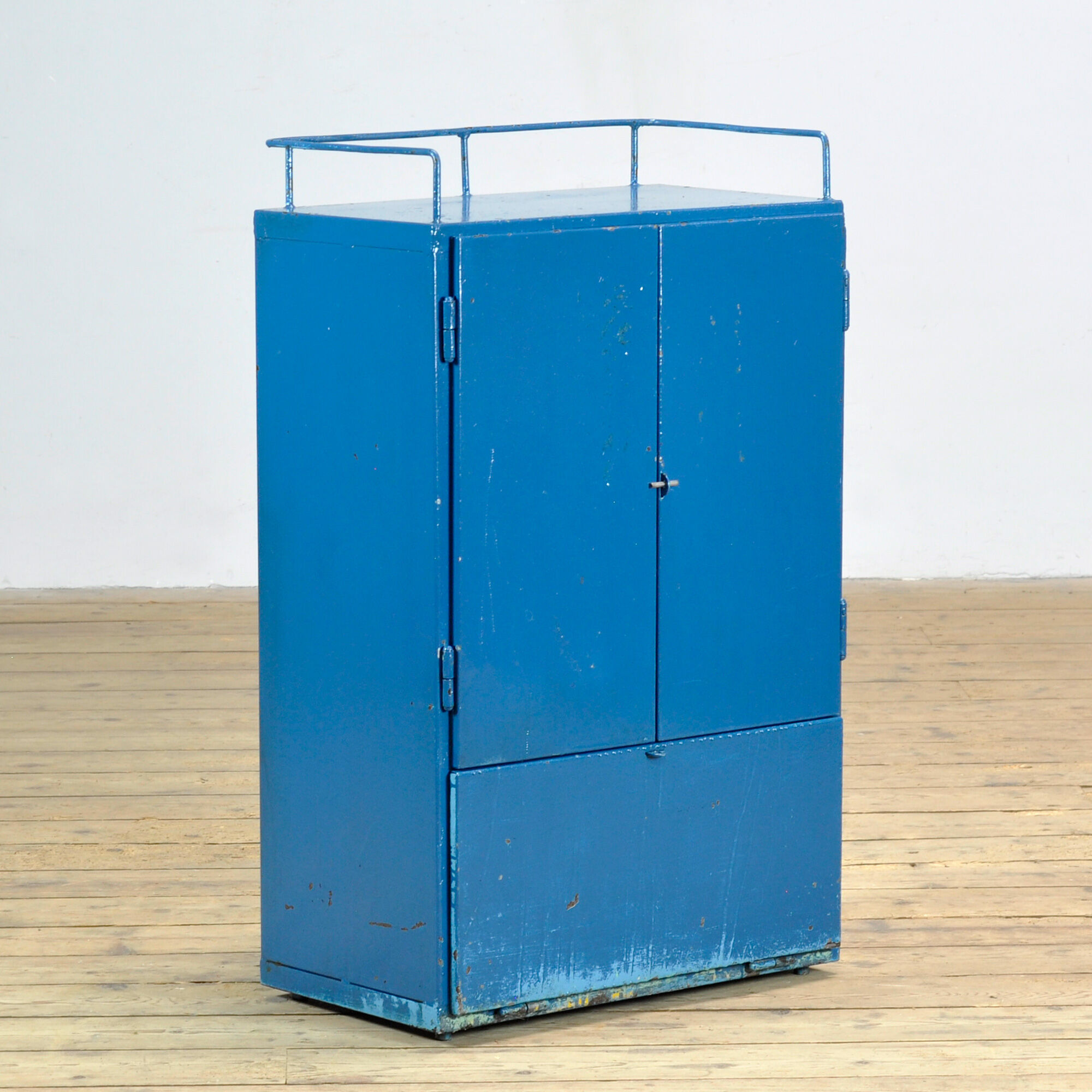 Industrial four-drawer cabinet from the 1970s