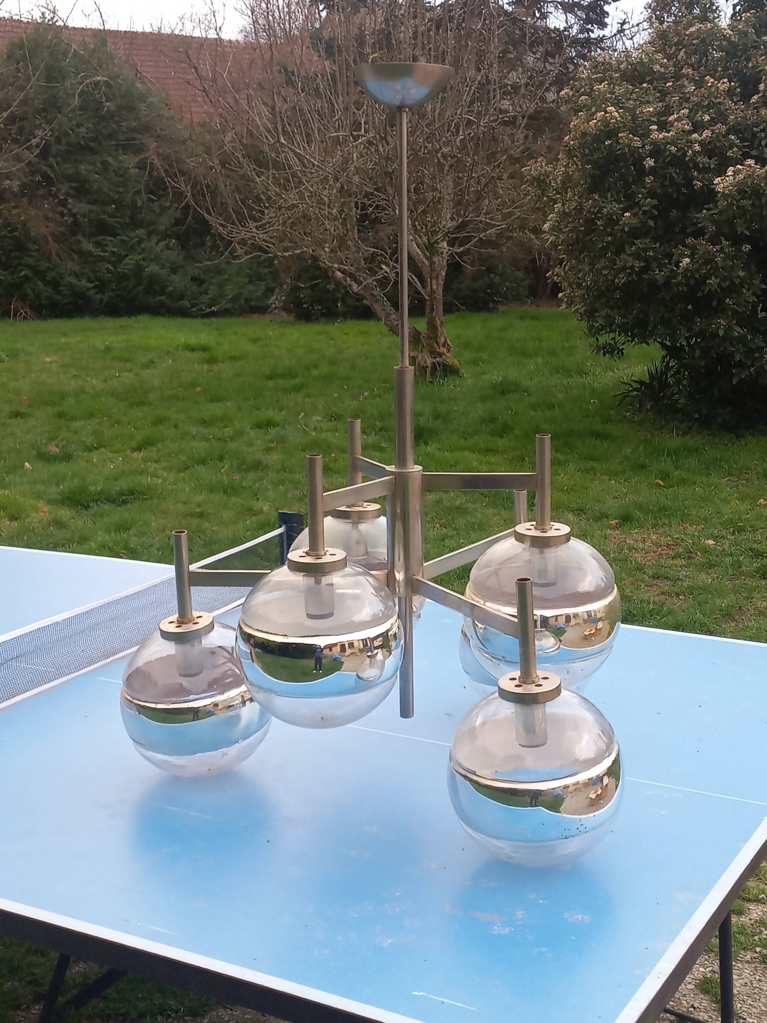 Space age design chandelier from the 70s