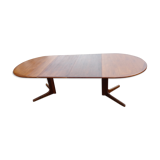 Dark baumann table