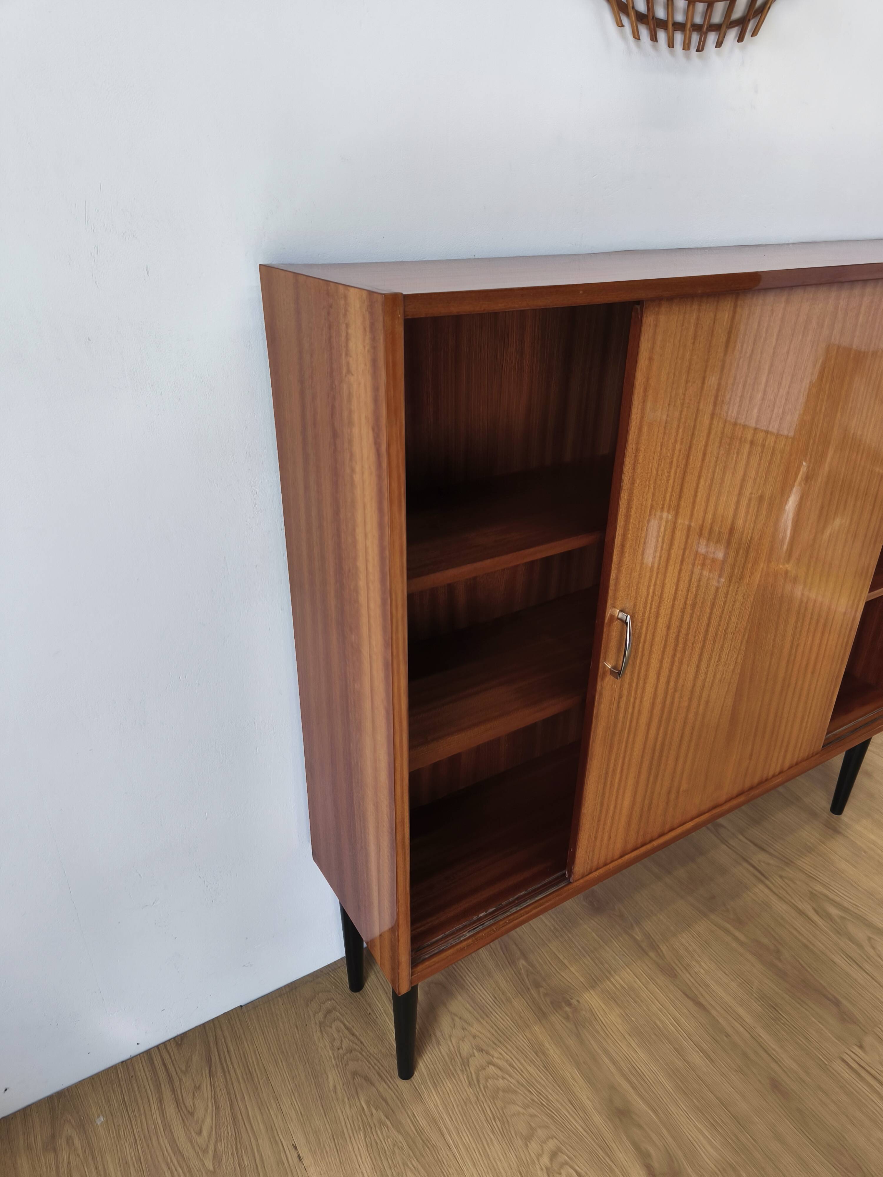 Modernist bookcase, 1970