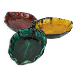 Ceramic compartmentalized leaf-shaped dish - vintage 50s