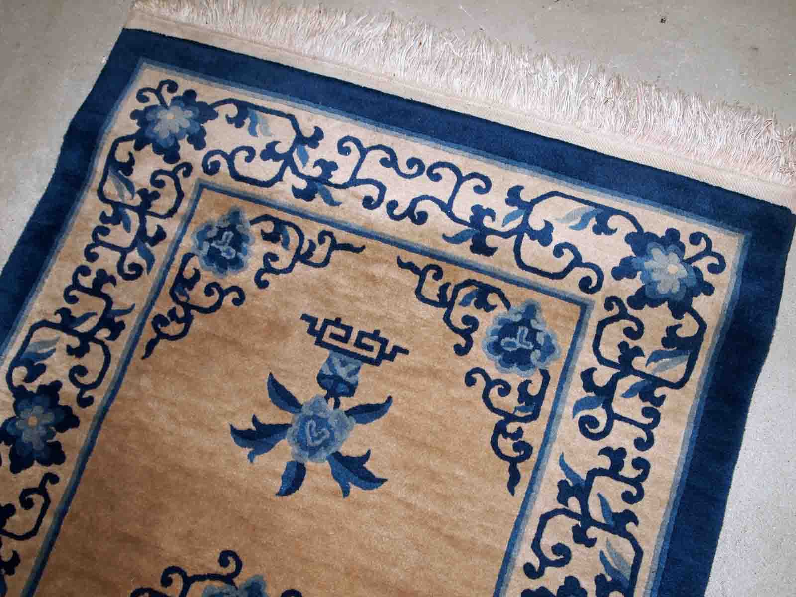 Old Chinese Peking handmade carpet 94cm x 161cm 1940s