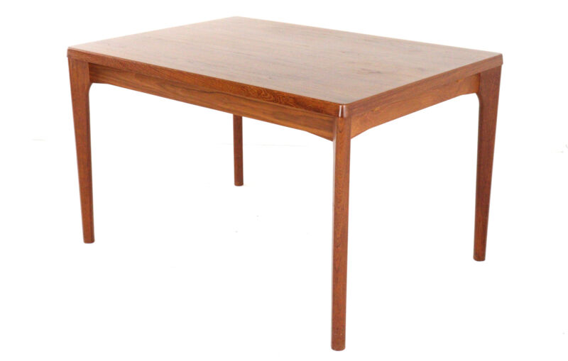 Henning Kjaernulf for extendable rectangular dining table Vejle - Danish