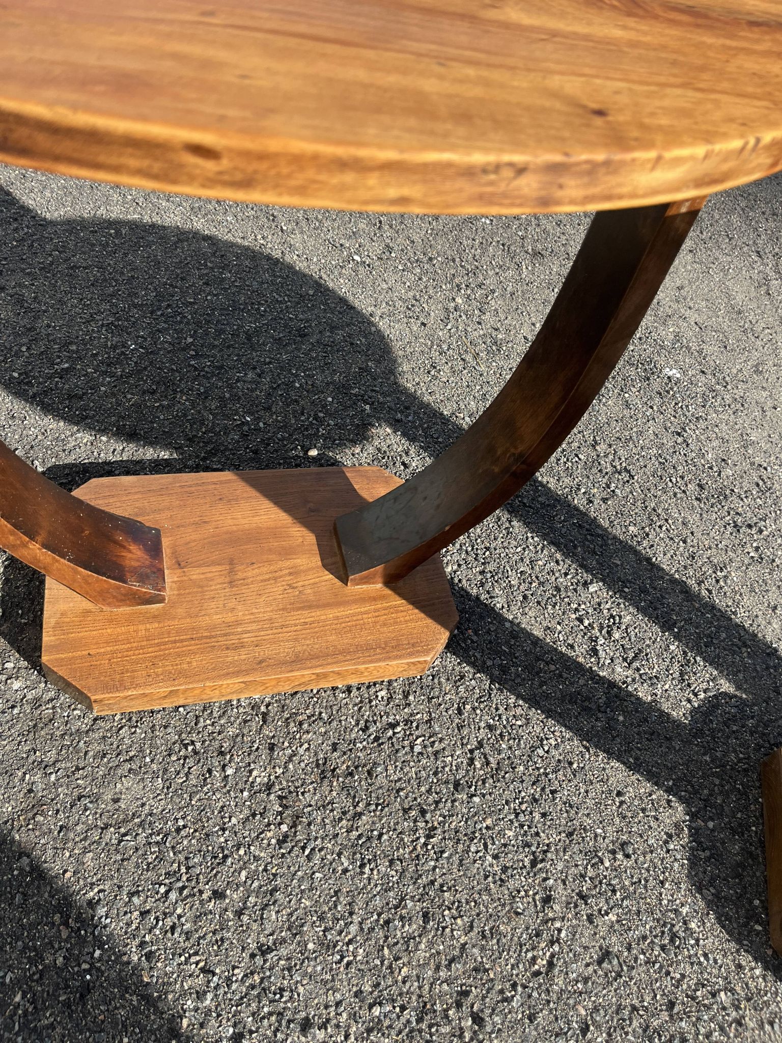Pair of Art Deco side tables – Circa 1930