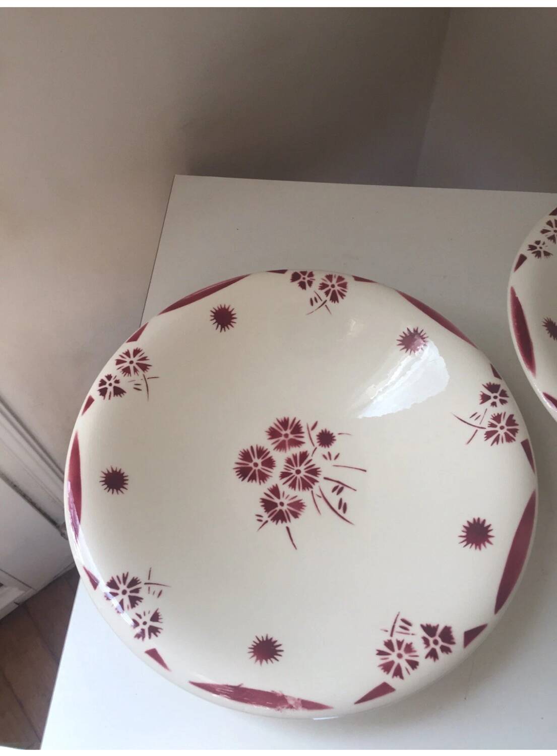 Plat creux assiette Terre de fer Triomphe Badonviller