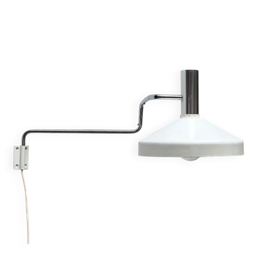 Swiss wall lamp Pentarkus mid-century by Rosemarie and Rico Baltensweiler for Baltensweiler, 1950s.