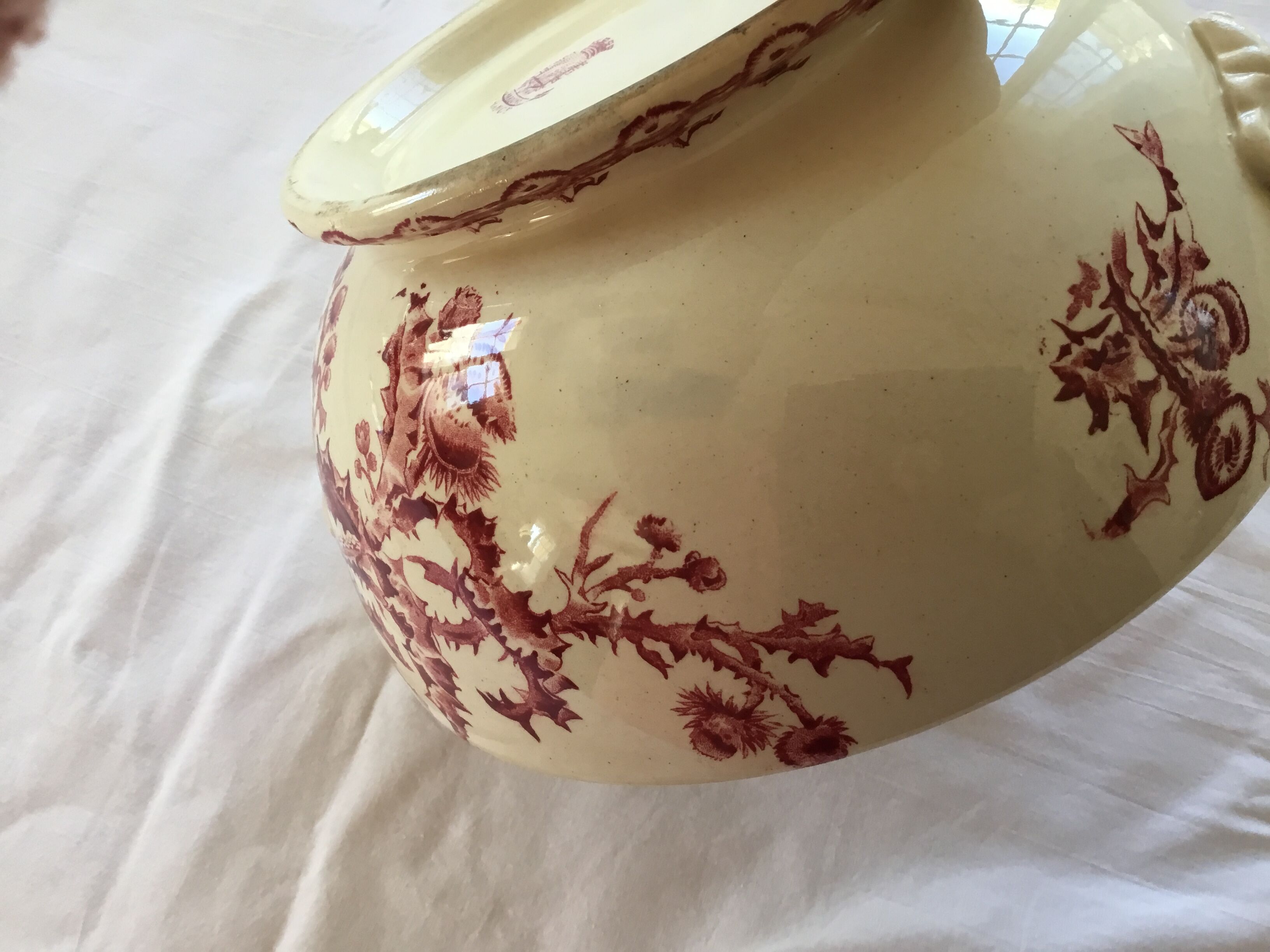 Old Gien earthenware salad