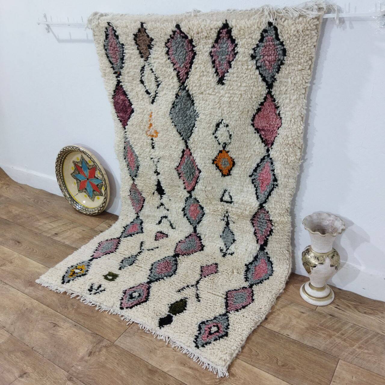 Handmade Moroccan Berber rug 152 X 93 CM